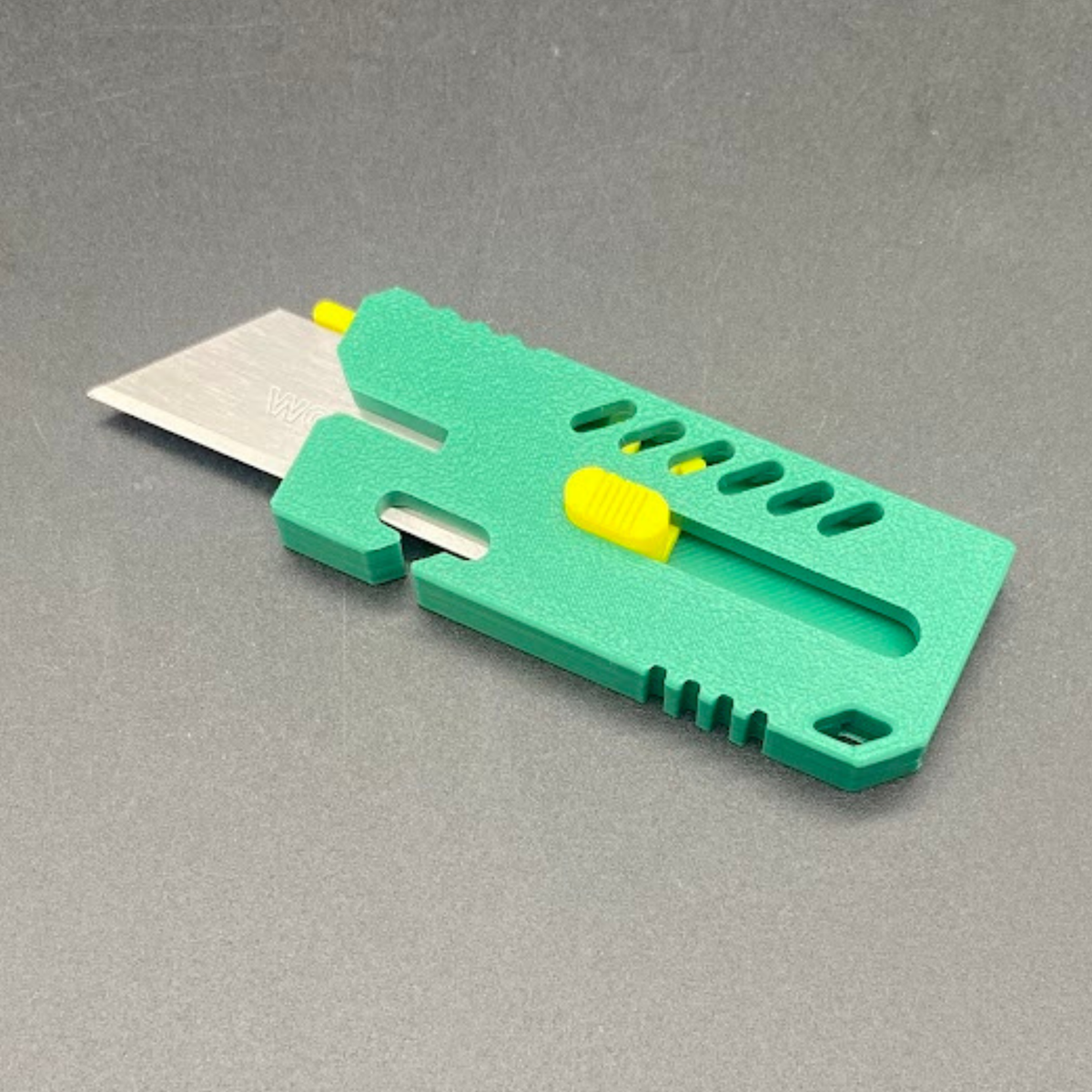 oxide green metallic & yellow