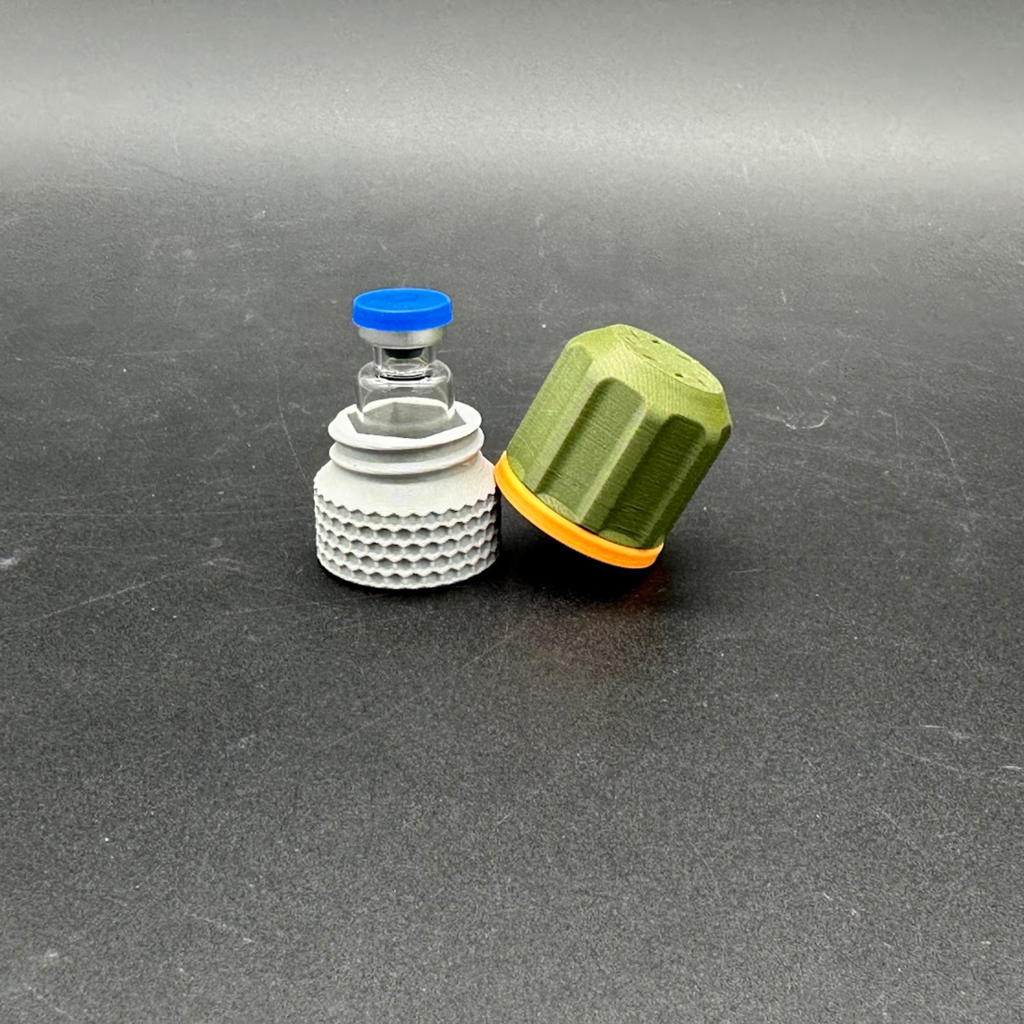 Ultra-Portable Peptide Organizer Case – Screw Top Single Vial Holder 3mL to 30mL, 2 Pack