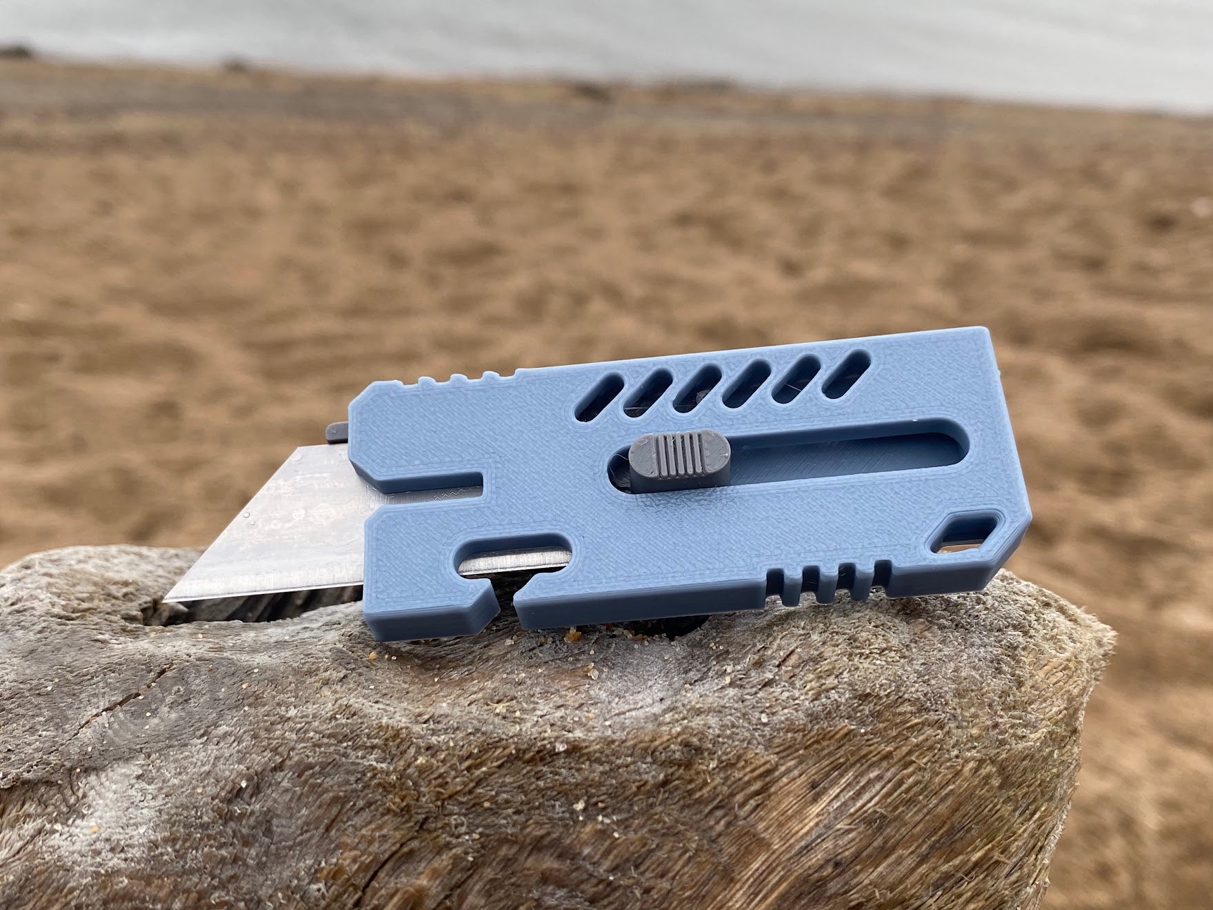 Custom Color Compact Every Day Carry (EDC) Utility Knife