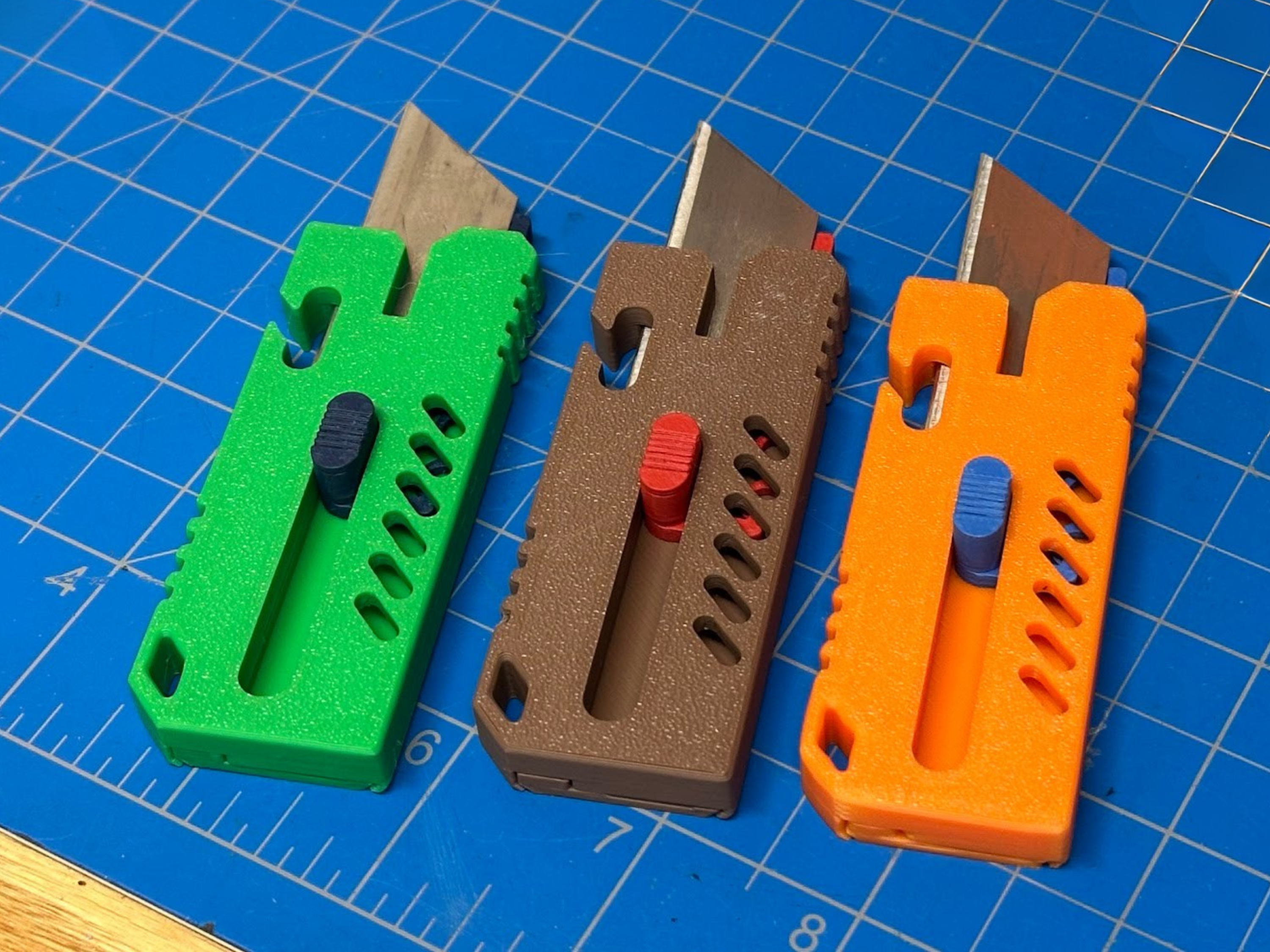 Custom Color Compact Every Day Carry (EDC) Utility Knife